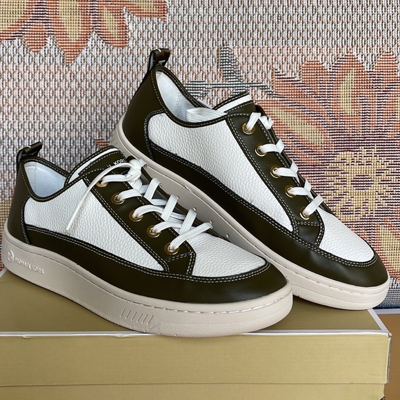 MICHAEL KORS
SHEA LACE UP
FAUX LEATHER
49F3SHFSIL
OLIVE
NEW - Picture 12 of 16